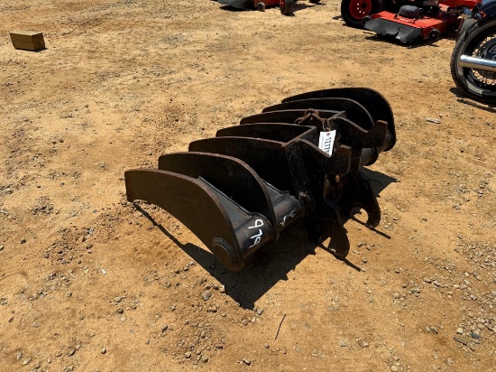 979 - 36" Excavator Rake