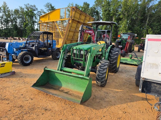 984 - 2002 John Deere 5205 Farm Tractor