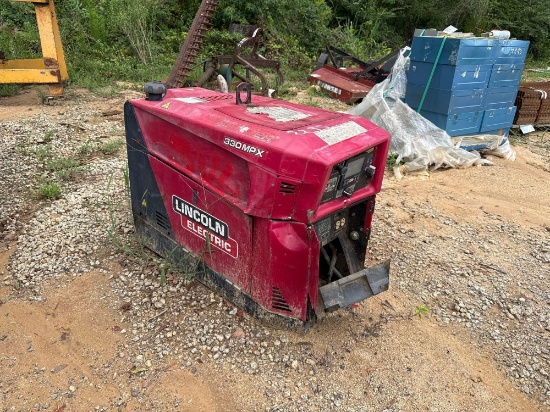 2290 - Lincoln Ranger 330mpx Gas Welder
