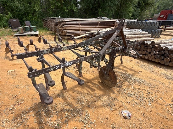 2350 - 2 ROW CULTIVATOR
