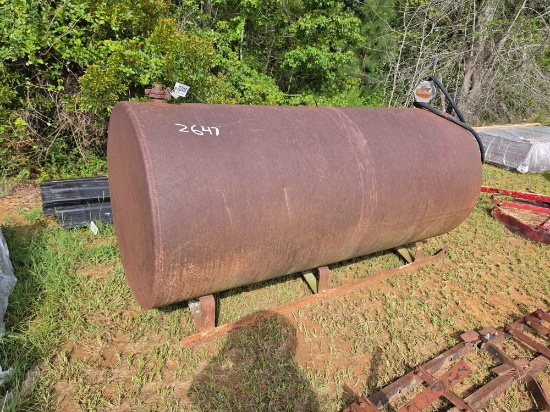 2647 - 500 GALLON FUEL TANK & HAND PUMP