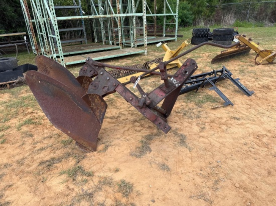 2723 - 2 BOTTOM PLOW
