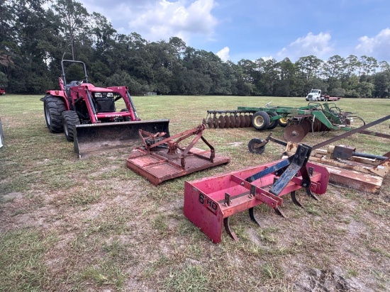 1001 - Mahindra 4540 Tractor, Box Blade & Cutter