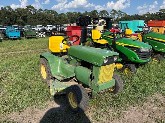 - John Deere T064 Lawn Tractor
