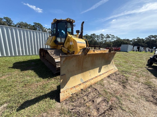 1117 - Komatsu D61pxi Cab Dozer