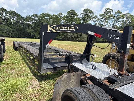 1255 - 2003 Kaufmann 48' Car Hauler Trailer *