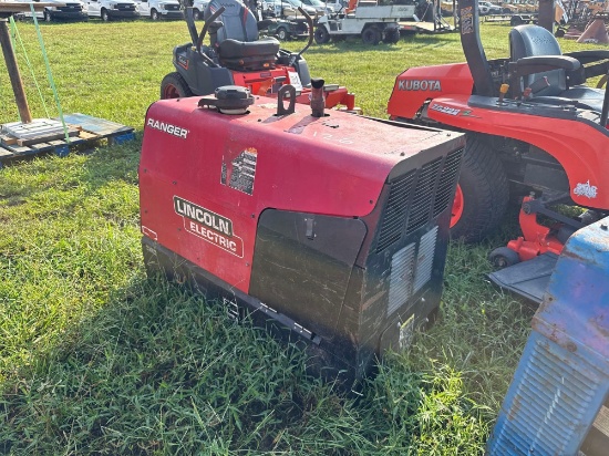 126 - Lincoln Electric Ranger 225 Generator/Welder
