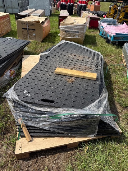1437 - ABSOLUTE - 15 - 4X8 GROUND PROTECTION MATS