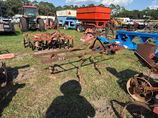 165 - 2 Row Cultivator