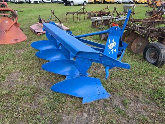 174 - Ford 16 Offset Bottom Plow