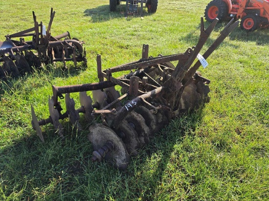 195 - MASSEY FERGUSON 2 ROW 7' DISC HARROW