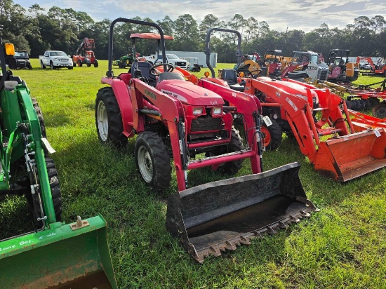 201 - MAHINDRA 2816 COMPACT TRACTOR