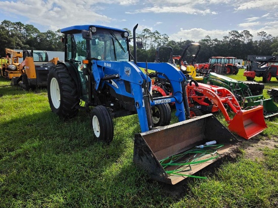 223 - NEW HOLLAND TN70DA UTILITY TRACTOR