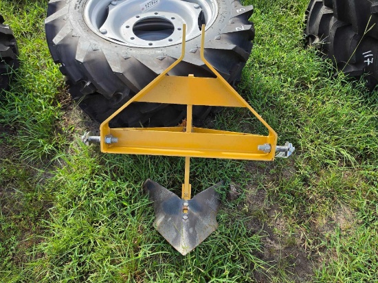 234 - COUNTY LINE MIDDLE BUSTER PLOW