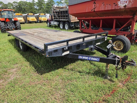 289 - Suretrac 20' Equipment Trailer *