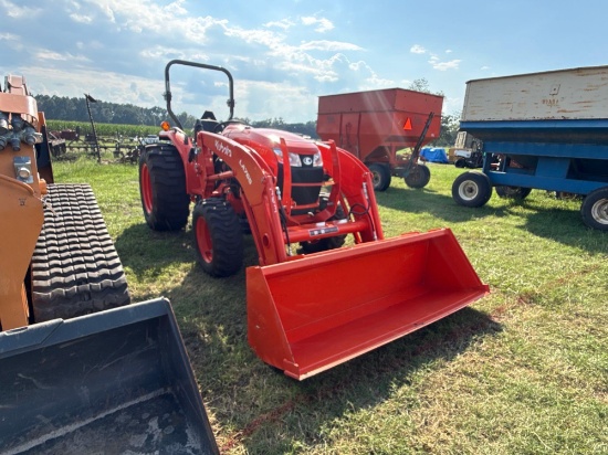 383 - Kubota L4701 4wd Tractor