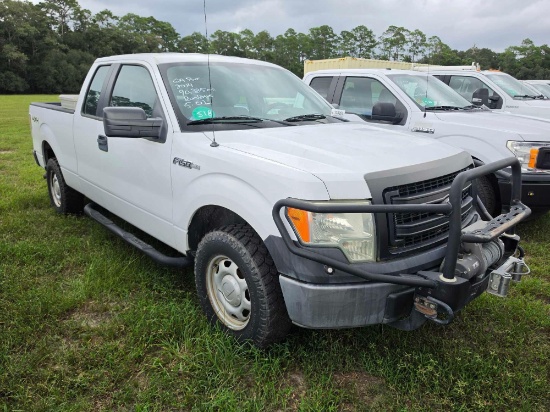 518 - ABSOLUTE - 2014 FORD F150 XL *