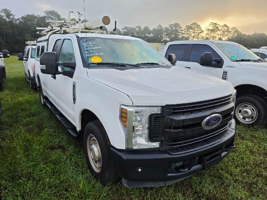 524 - Absolute - 2019 Ford F250 Xl *
