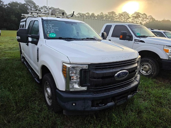 525 - Absolute - 2018 Ford F250 Xl *