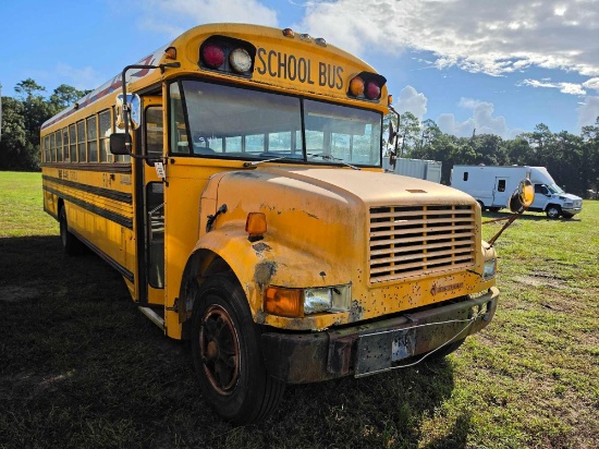 544 - Absolute - 1991 International School Bus *