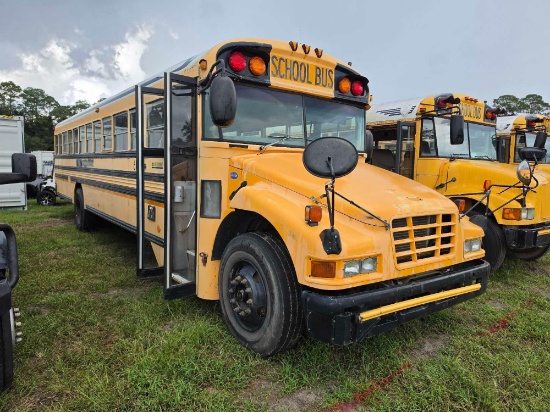 556 - 2007 Bluebird Vision School Bus *Inop