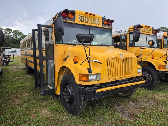 557 - 2003 International School Bus * Inop