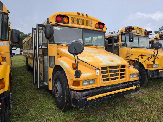 560 - 2005 Bluebird Vision School Bus * Inop