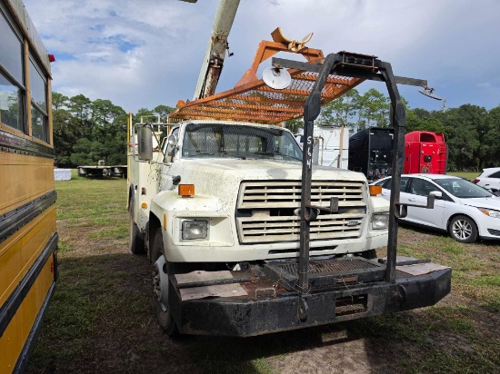 564 - 1987 Ford F800 *