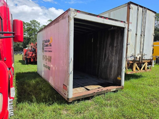 616 - Supreme Corp Enclosed Trailer Bed