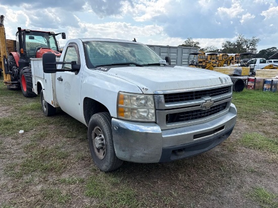 723 - 2009 Chevy Silverado 2500 *