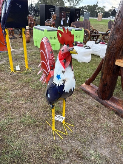 933 - Metal Rooster