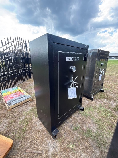 967 - HERCULES XL HIGH SECURITY STANDING GUN SAFE