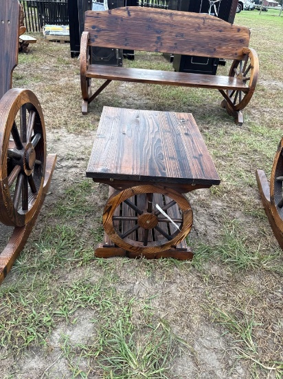 974 - WOOD WAGON WHEEL END TABLE