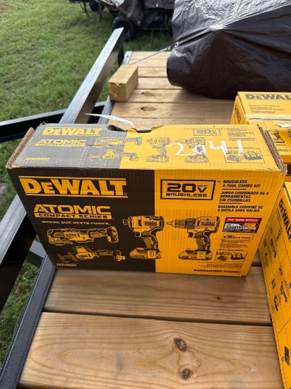 2041 - DEWALT 4 PC TOOL COMBO