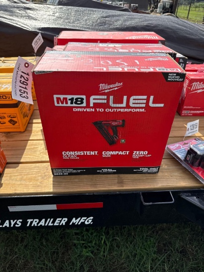 2051 - Milwaukee M18 Finish Nailer