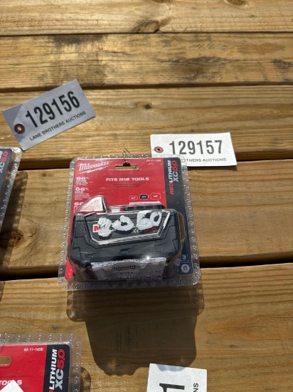 2060 - MILWAUKEE M18 5 AMP BATTERY