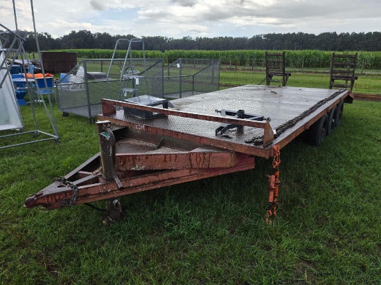 2202 - Triple Axle Equipment Trailer *