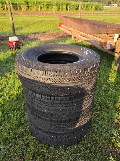 2252 - Hishend-H Blackhawk Lt265/75r16 Tires
