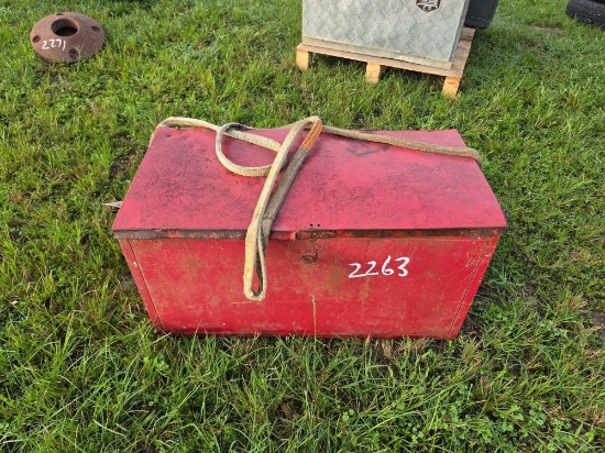 2263 - Metal Foot Locker, Misc Tools, Hitcgh