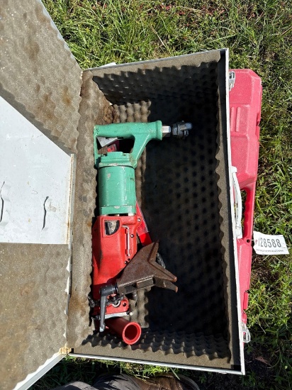 2327 - Spitznas Pneumatic Sawzall
