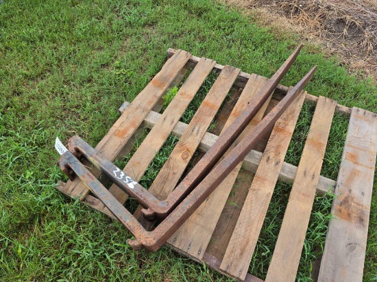 2356 - 2 Slide On Forks