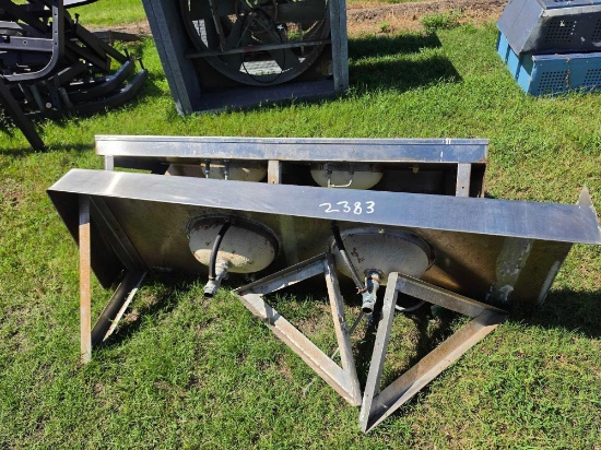 2383 - (2) STAINLESS STEEL DOUBLE SINKS