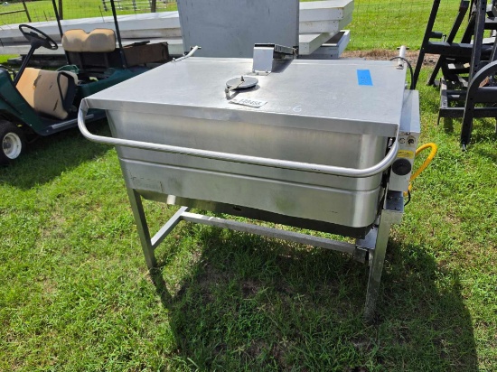2406 - Groen Commercial Tilt Skillet