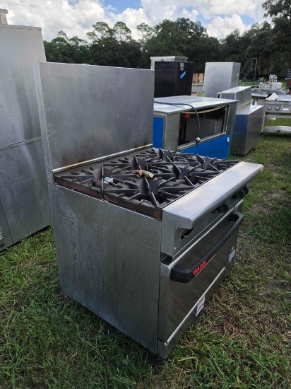 2414 - Vulcan 6 Burner Commercial Gas Store & Oven