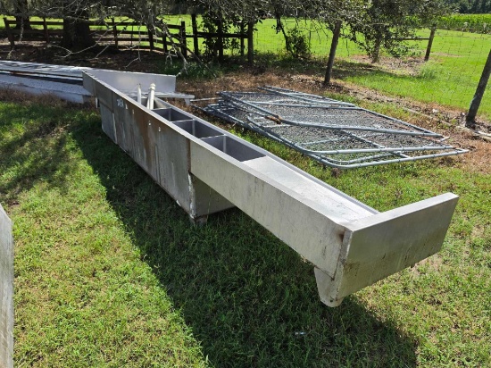 2454 - Industrial Stainless 4 Bay 15' Countertop