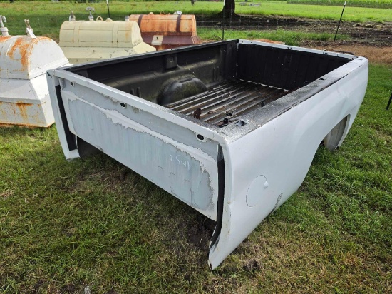 2541 - Silverado 2500 8' Bed