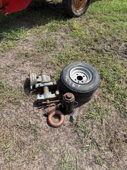 2767 - (2) TIRES, VICE, JACK, & PINAL HITCH