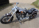 HarleyDavidson Softail Breakout CVO