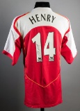 Thierry Henry signed Arsenal No.14 replica home jersey, signed in black mar