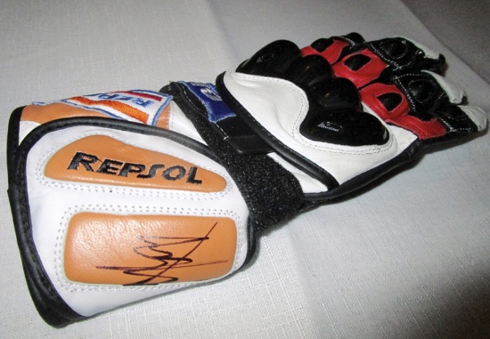 Marc Márquez signed Repsol Honda MotoGP replica glove